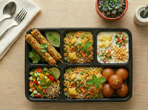 Kiti Party Catering service in Bengaluru,Mumbai,Delhi,Hyderabad,Gurgaon,Pune,Chennai,Delhi-NCR,Noida